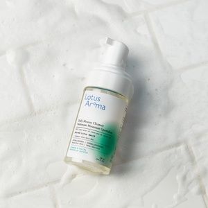 Lotus Aroma Daily Mousse Cleanser